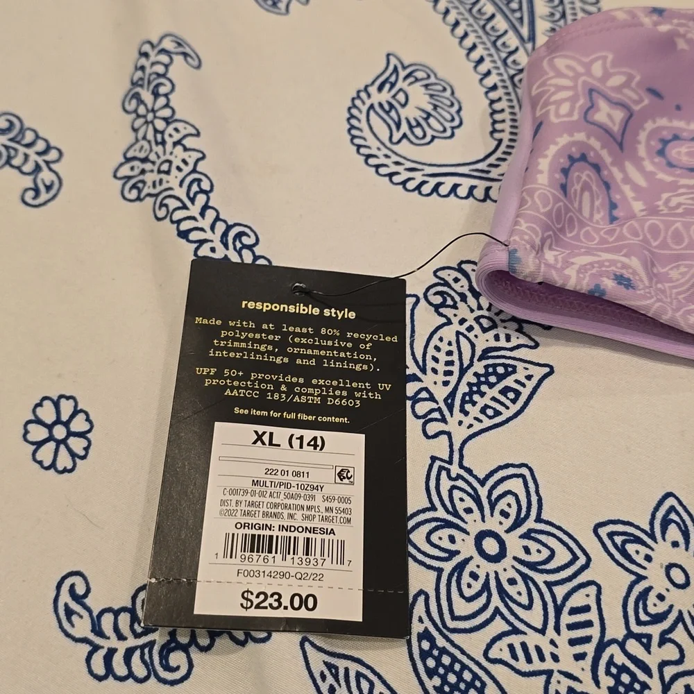 ❤️10/$13 New girls bandana print swim top